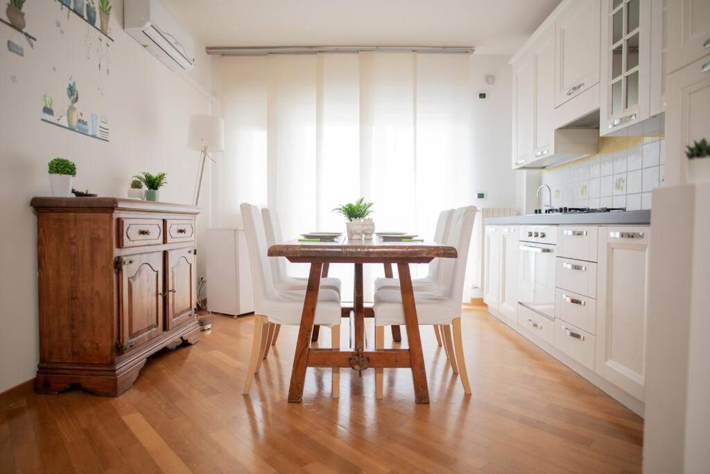 Adriatico Homemare-fiera-centro Apartment Bari